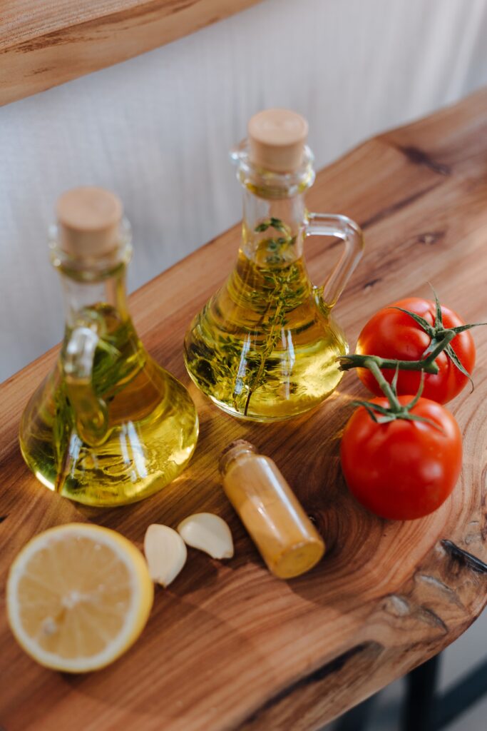Cold-Pressed Oils : Traditional Manufacturing, Production Cold-Pressed Oil Manufacturing and Modern Marketing: From Tradition to Market